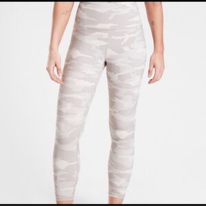 Athleta Elation Camo 7/8 Tight